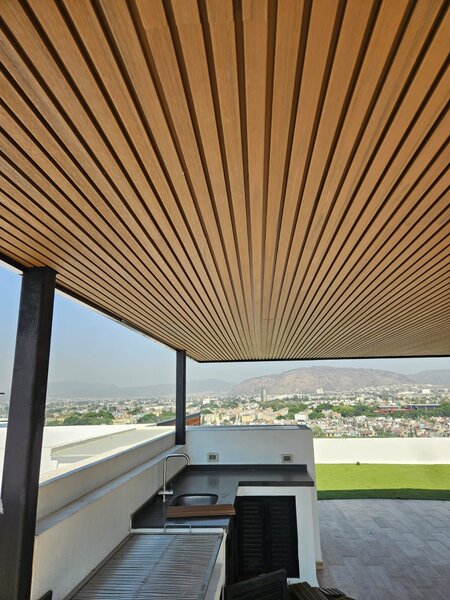 Plafón de madera MEVE
